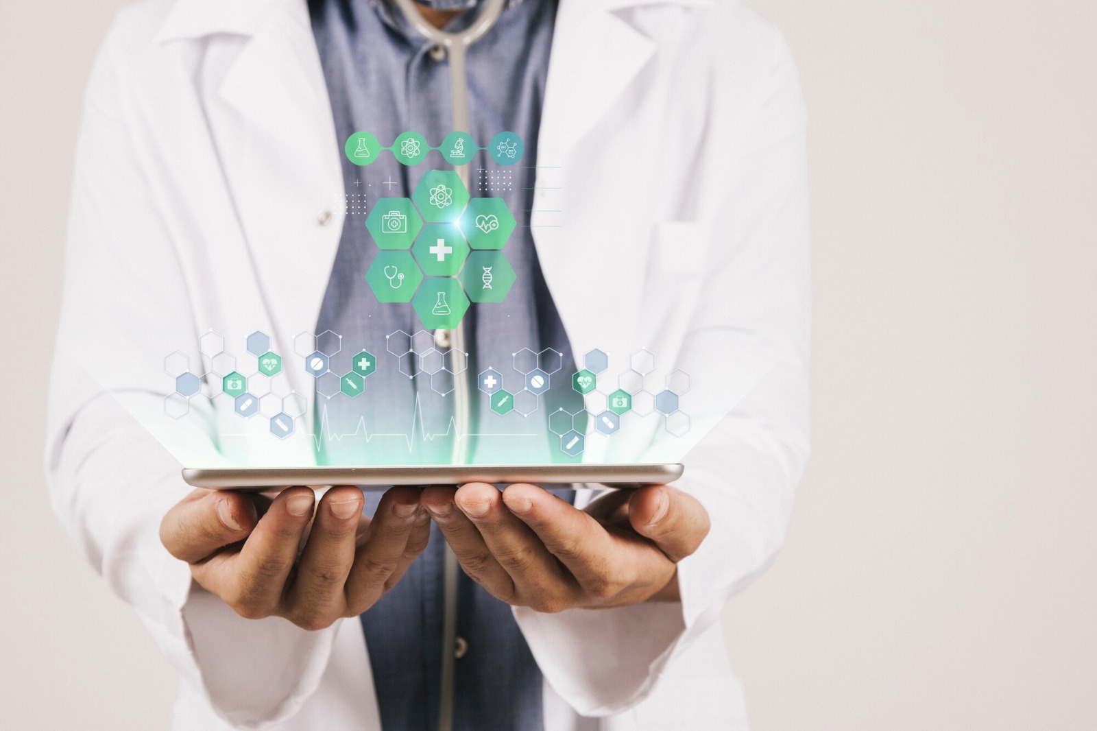 How Doctors Can Connect with the Digital Generation